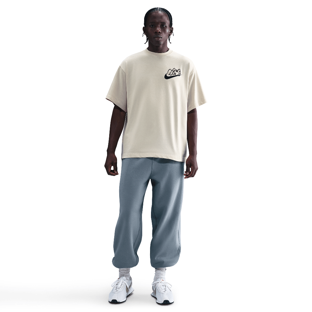 Nike Solo Swoosh Men's T-Shirt Light Khaki