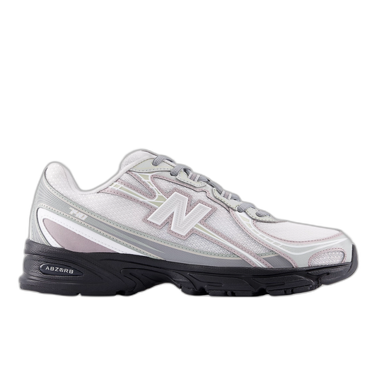 New Balance 740 Silver Metallic Rain Cloud